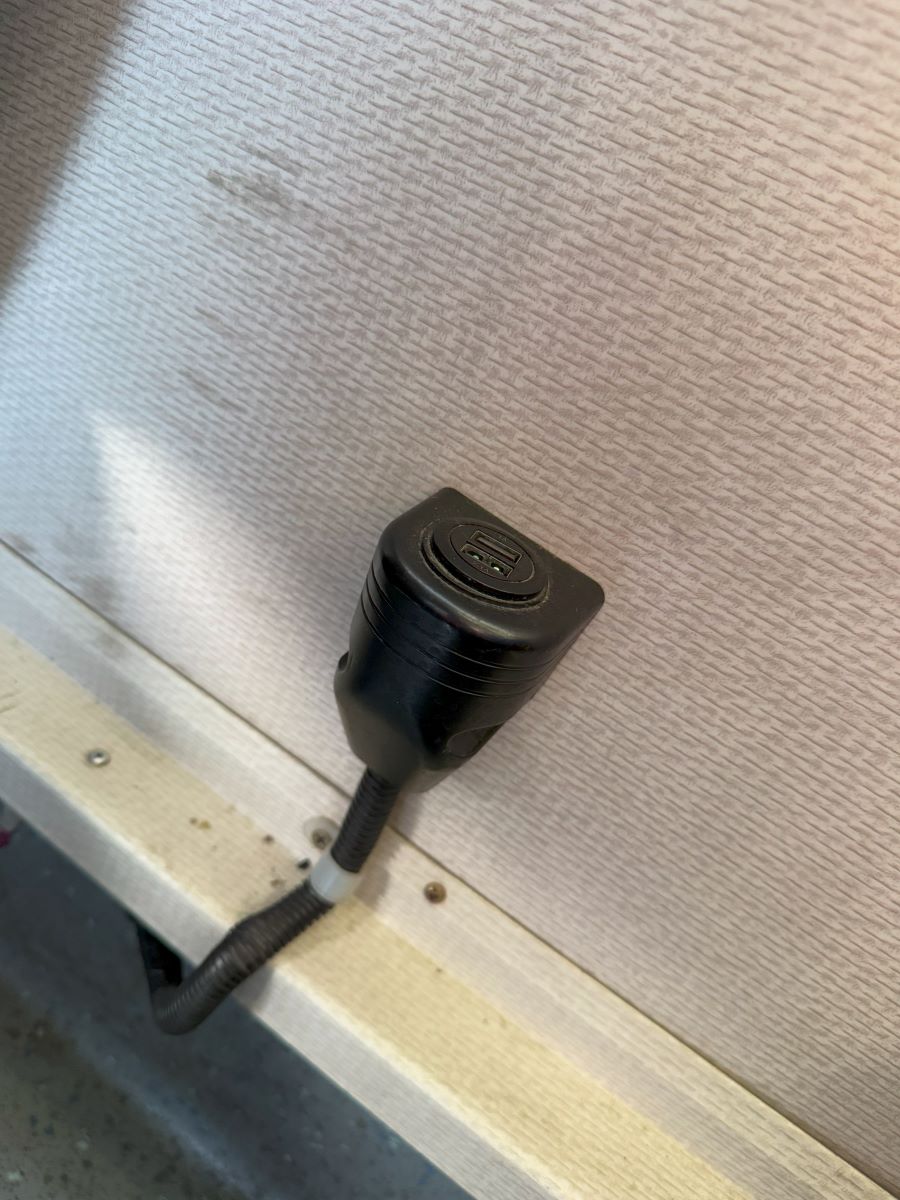 รถบัส 30 ที่นั่ง | Sermyon